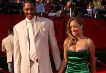 Lala Vasquez Marries Carmelo Anthony In Celebrity-Filled Wedding