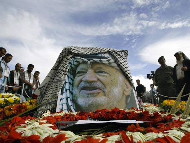 Palestinian PM Abbas Suggests Arafat Death Investigation