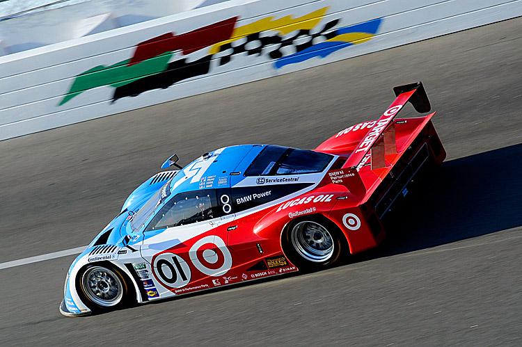 With Five Hours to Go, Telmex Ganassi Leads the Rolex 24