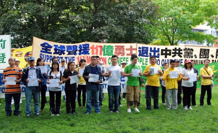 Expat Chinese Hail Rise of Withdrawals from Communist Party