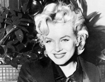 Marilyn Monroe Film Shooting at British Airport