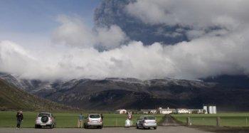 Volcanic Ash Cloud Good Business for Trains
