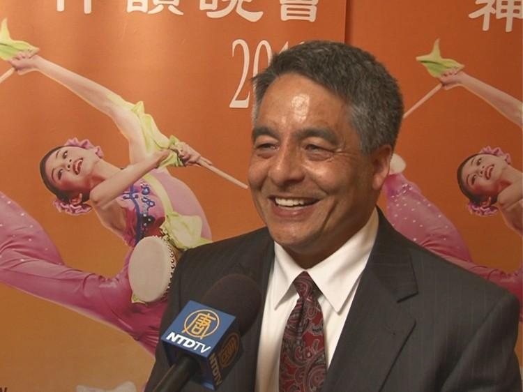 Shen Yun Brings Tears to Eyes of Government Official