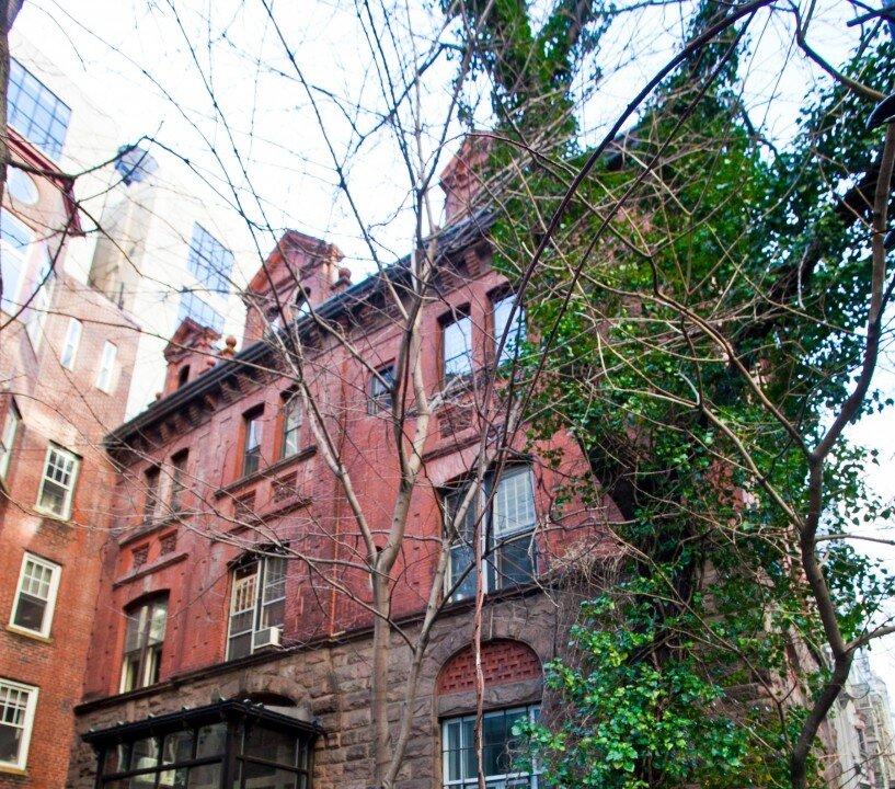 New York City Structures: 14 West 68th Street