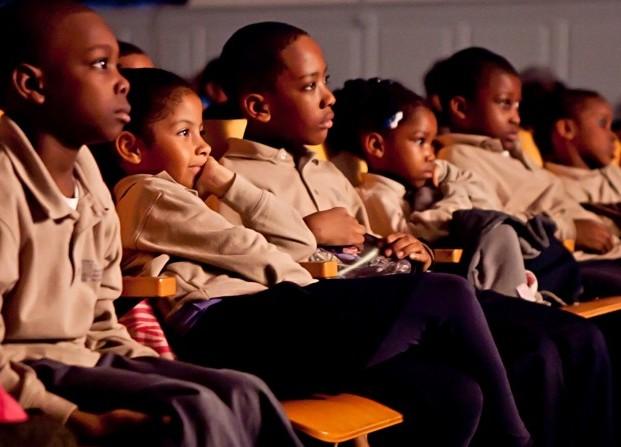 Shadow Theatre Depicts Traditional African Tales