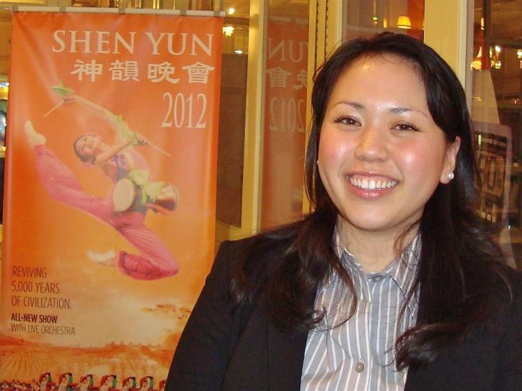 Former Ballet Dancer Lauds Shen Yun