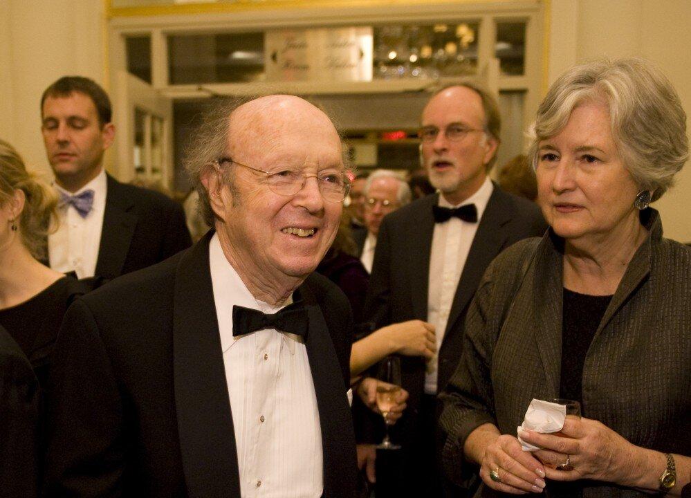 Anthony Lewis Dies at 85, Award-Winning Journalist and Author