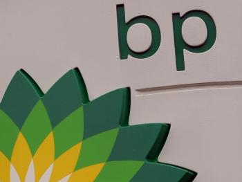BP Ousts Drilling Chief, Vows Safety
