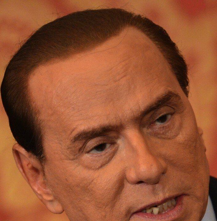 Six Arrested for Kidnapping of Berlusconi Accountant