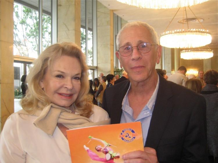 Carole Wells Says ‘Everyone should come see’ Shen Yun