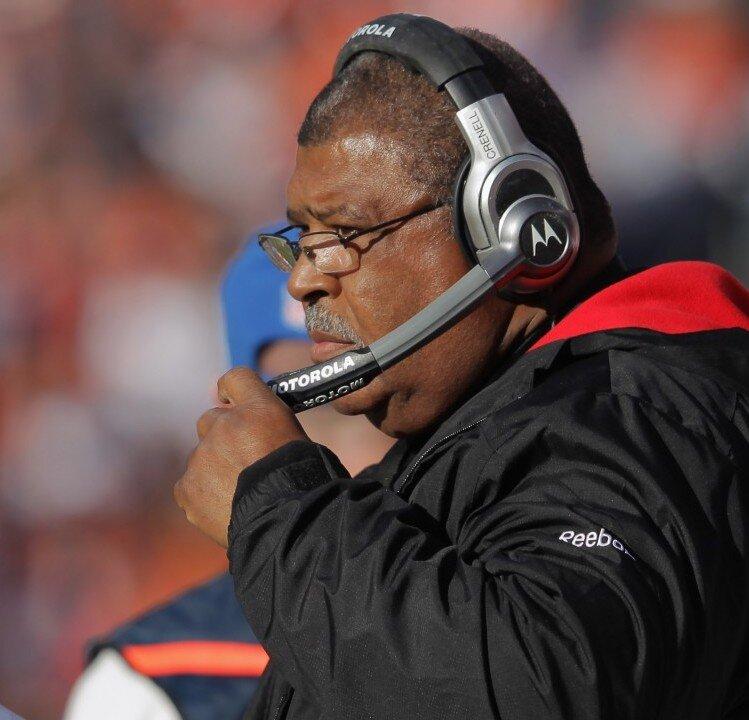 Chiefs Name Romeo Crennel Head Coach