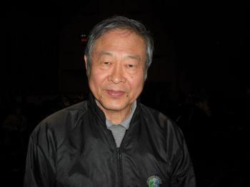 Architecture Professor Enjoys Traditional Chinese Culture