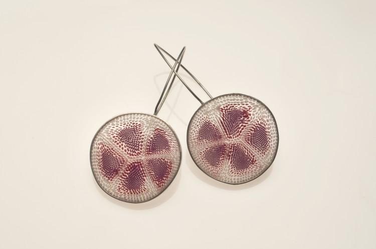 UNIQUE NYC Designs Support Local Economy