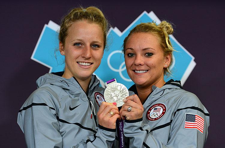 Americans Johnston, Bryant Take Silver in Synchronized Diving