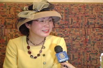 Osaka Artists Love Sumptuous DPA Costumes