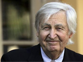 Grapevine: Fess Parker, Christiane Amanpour, Natalie Portman, Liza Minelli