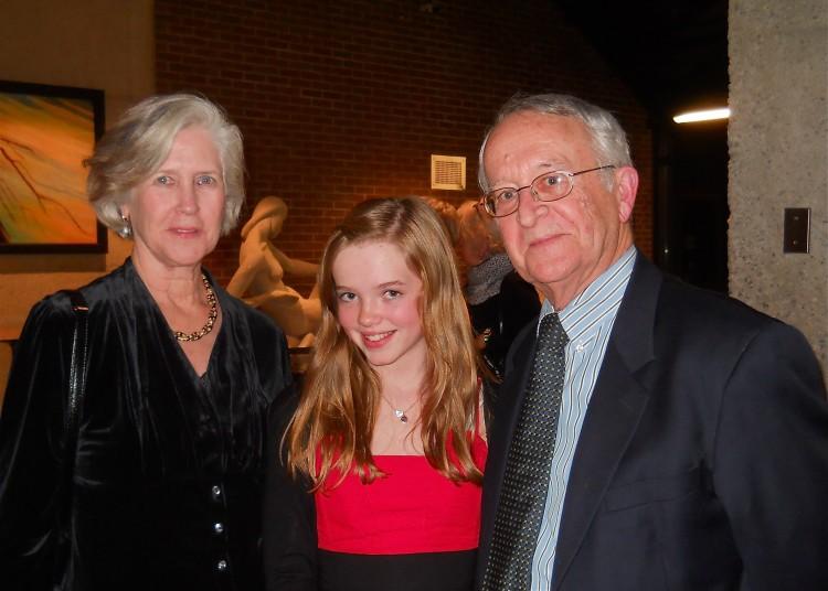 Former Dean Finds Shen Yun’s Backdrops Amazing
