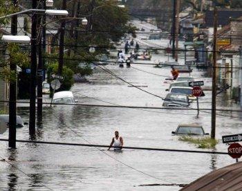Experts Predict Hurricane Season Impact on Gulf Oil Spill