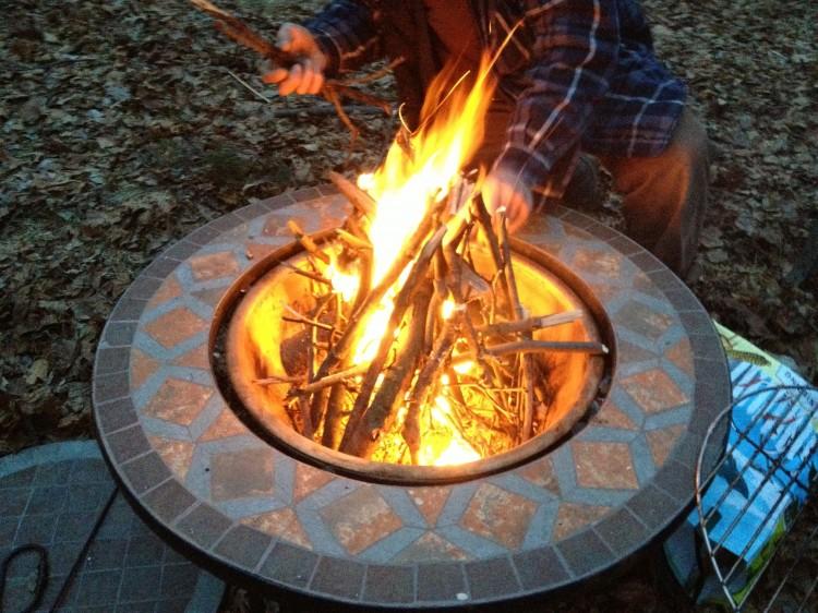 How To Build a Fire: A Photo Guide for the City Dweller