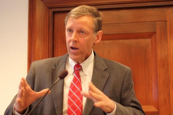 U.S. Must ‘Contain and Roll Back’ Chinese Mercantilism, Report Says