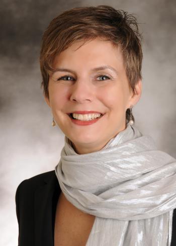 Teaching Women Entrepreneurs How to Win Federal Contracts