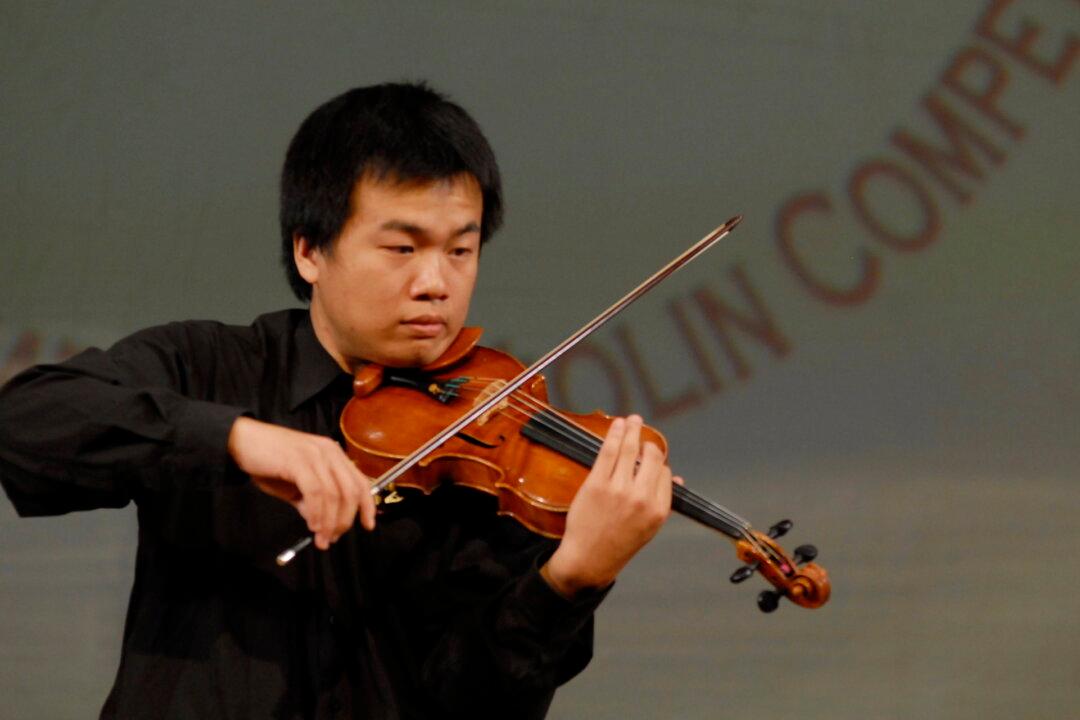 Preliminaries of Chinese Violin Competition Impress Judges