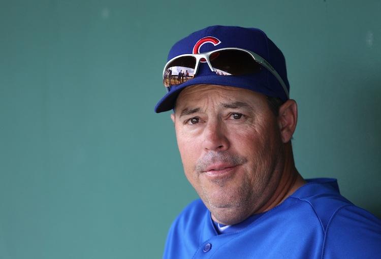 Greg Maddux to Rangers