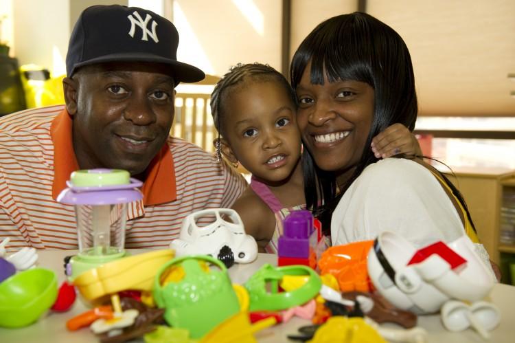 Charities Turn to Crowdfunding This Holiday Season