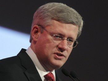 Canadian PM Addresses Commonwealth Business Forum