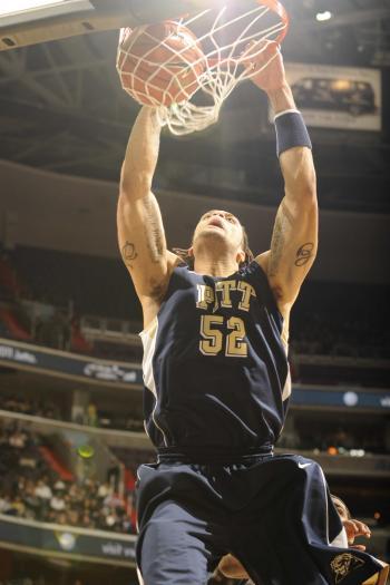 Rutgers Falls Just Short to Pitt Panthers