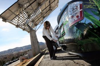 Obama Calls on Entrepreneurs for Green Energy Leadership