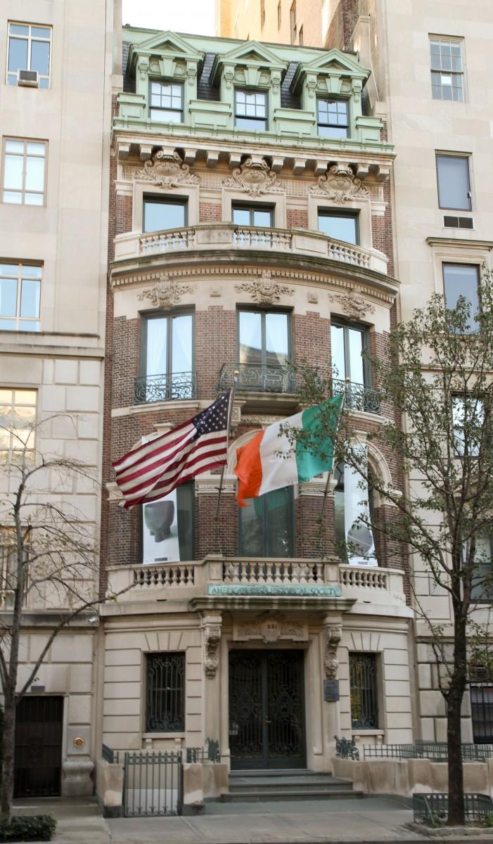 New York City Structures: American Irish Historical Society