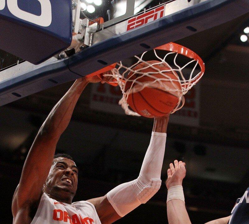 Syracuse Tops Connecticut in Big East Quarterfinals