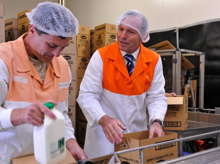 Annual ‘Pollie Pedal’ Showcases Politicians’ Caring Side