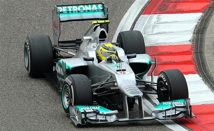 Mercedes Sweeps Front Row in Qualifying for Formula One Chinese Grand Prix