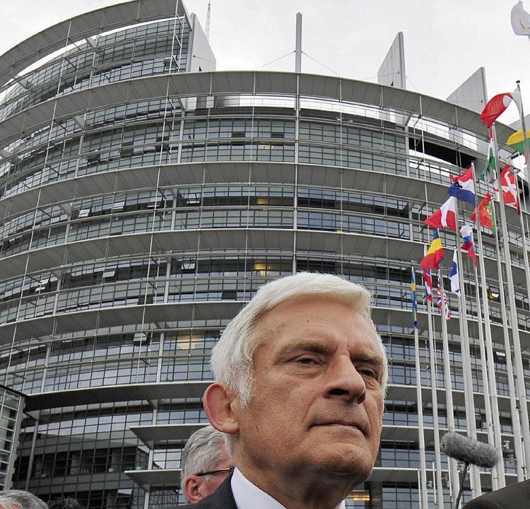 Global Dispatches: Poland—Buzek Era Ends Ahead of EU Reshuffle