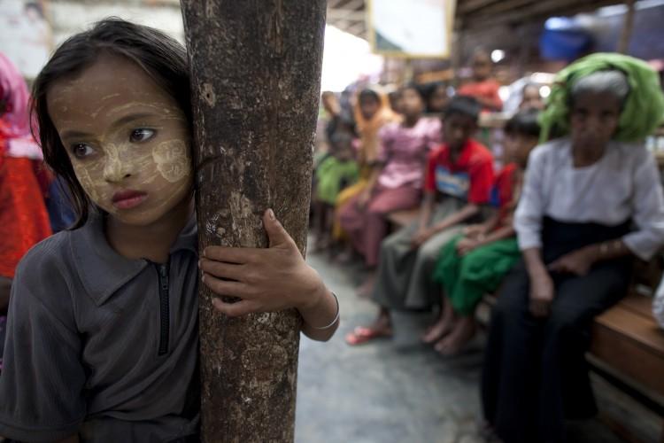 Donors Take A Fresh Look at Burma