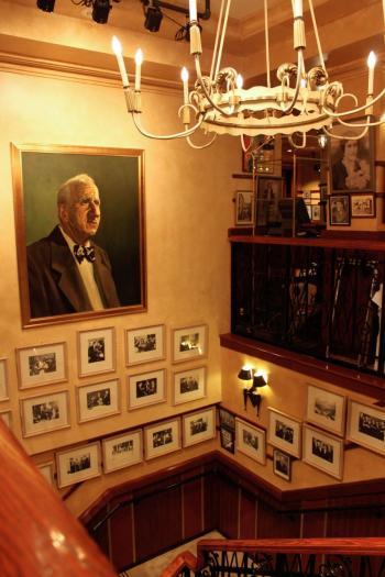 Italian Earthquake Benefit Held at Carmine’s