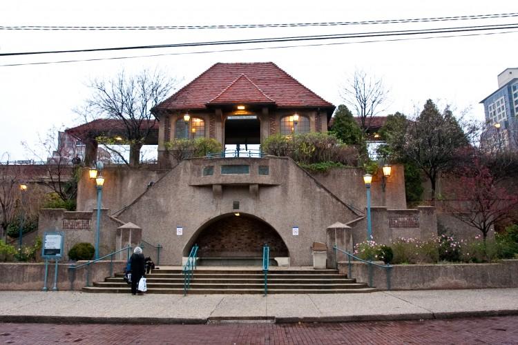 New York City Structures: Forest Hills Long Island Railroad Station