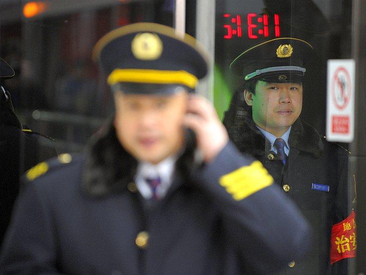 China and 9 Countries Where Your Cellphone Conversation Will Be Intercepted
