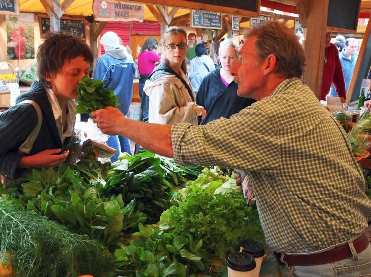 30,000 Signatures Oppose Food Bill