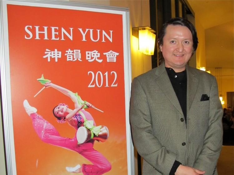 Arts Writer Loves Everything Shen Yun Does