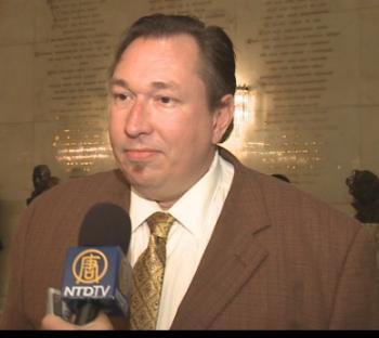 Composer Amazed by the Erhu