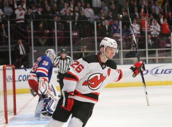 Brodeur Triumphs Over Lundqvist in MSG Goaltending Duel