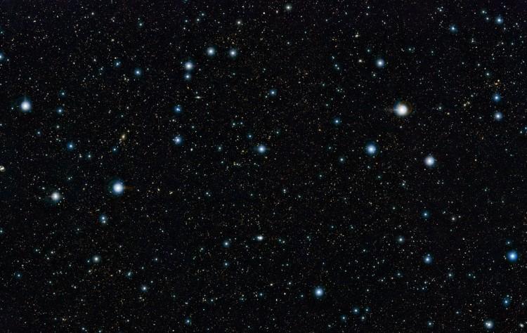 VISTA Sees Widest, Deepest View of Sky in Infrared