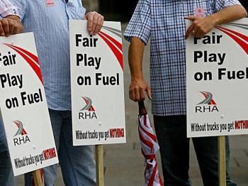 Who’s to Blame for the High Price of Oil?