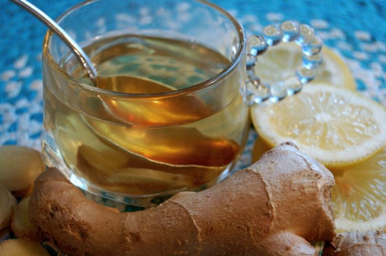 Herbal Comfort Teas for New Mothers