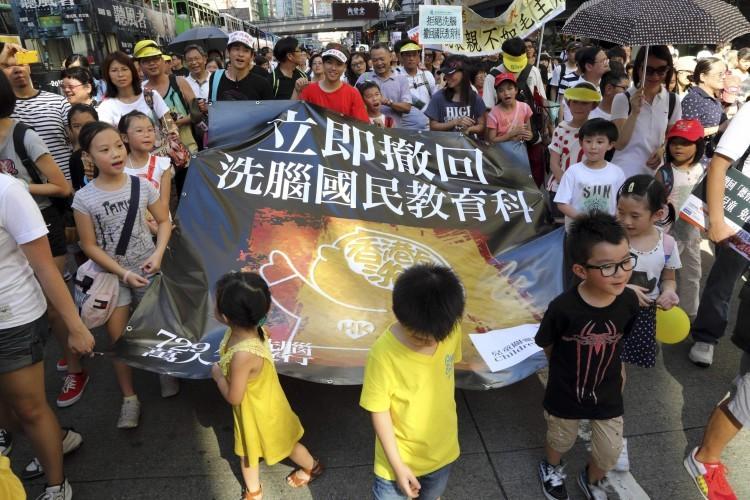 Hong Kong Marches Against Chinese Regime ‘Brainwashing’