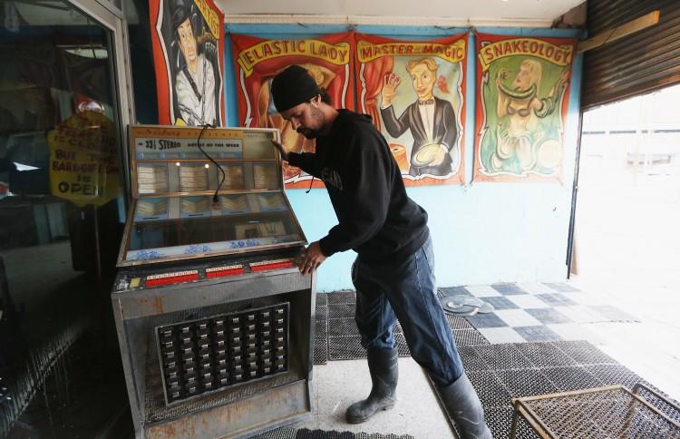 In New York, Coney Island Businesses Struggling to Reopen