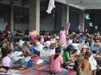 Mount Merapi Volcano Evacuees Start Their Return Home